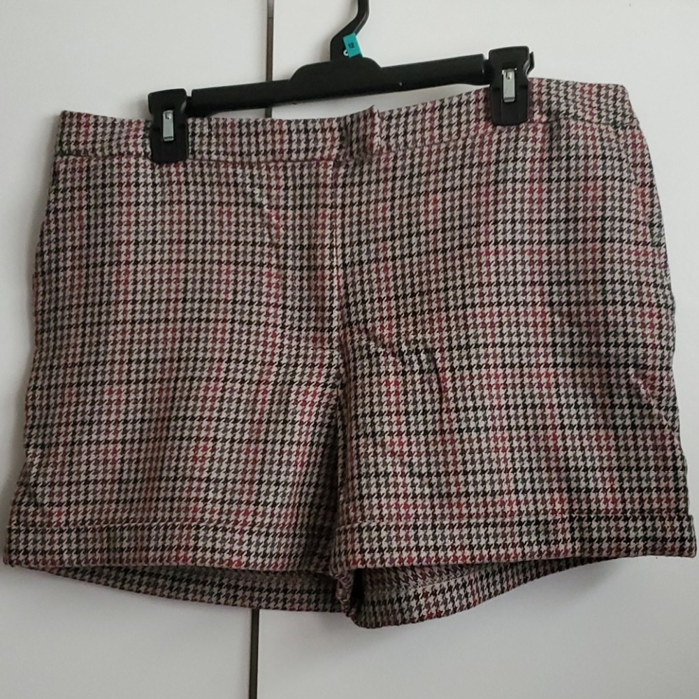 H&M houndstooth shorts...Sz 14